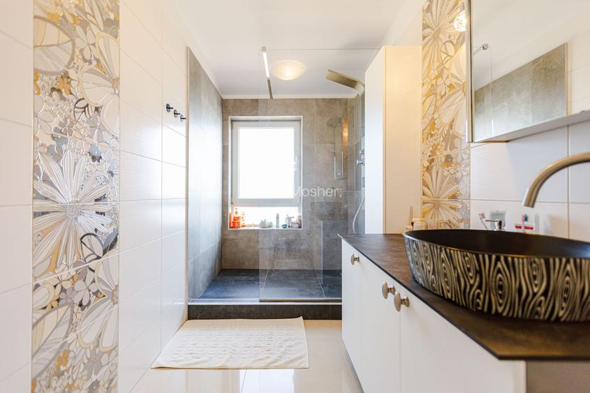 Casa individuala cu piscina - Comision 0% - 15