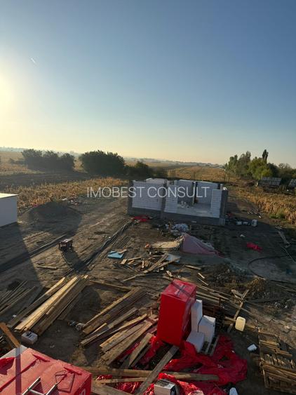 Proiect rezidențial în dezvoltare – Teren 12.500 mp, Ansamblu 20 case | Crevedia - 4