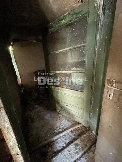CASĂ + TEREN 385 MP | GARAJ | ZONA PETRICANI – GHERGHITEI | BUCUREȘTI - 14