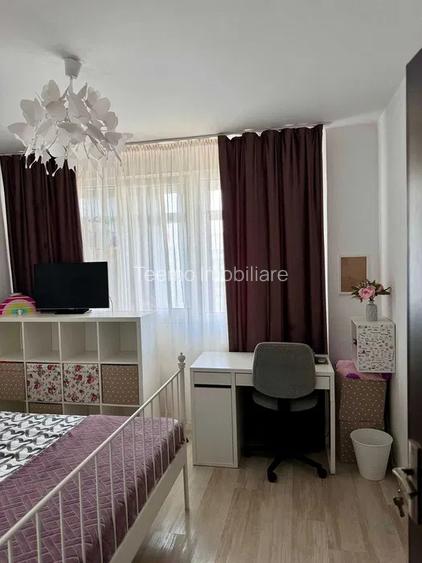 Apartament 2 camere, semidecomandat, 54 mp, metrou, ac, 1 Mai - 2