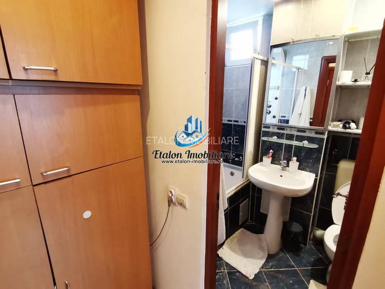 Apartament 3 camere, etaj 1, Piata Darmanesti - 3