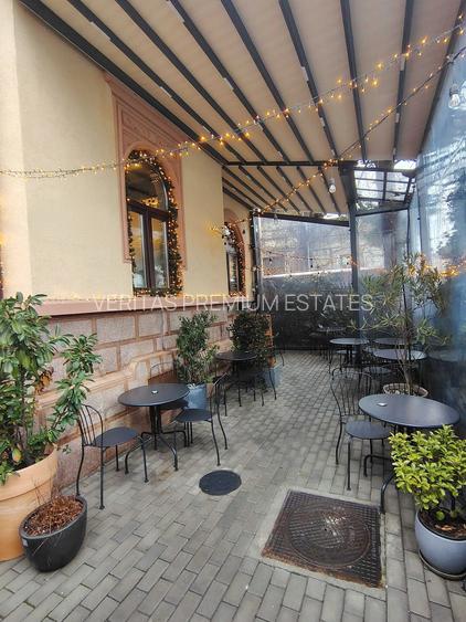 Casa renovata si consolidata integral, apthotel, pozitie de exceptie - 2