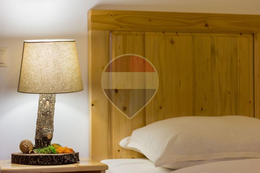 Pensiune/Cabana de vanzare Marisel | 3.012 mp | Business turistic