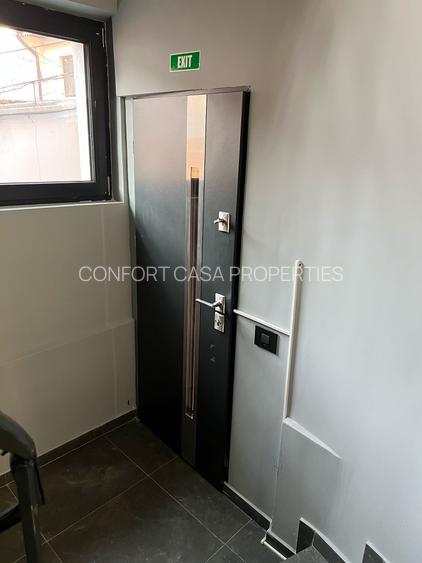 Aviatorilor - Vila spatioasa,  S+P+1E+M, CURTE 87 MP,  7 CAMERE, CENTRALA, GARAJ - 39