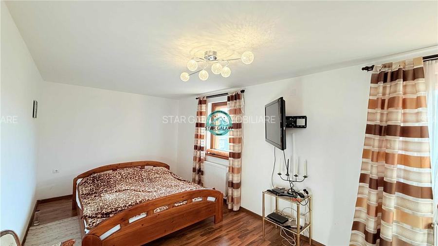 Casa de vanzare cu 4 camere, 4 bai, teren 1540mp - Sangeorgiu de Mures - 12