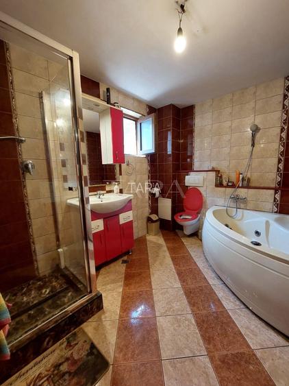 Oportunitate unica! Casa cu 4 camere ideala pentru familie. - 16