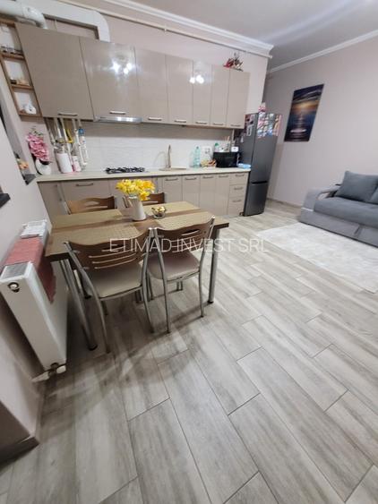 TERMEN LUNG ( INCLUSIV VARA) - MAMAIA NORD -  PLAJA MACKEREL - 2 CAMERE - 24