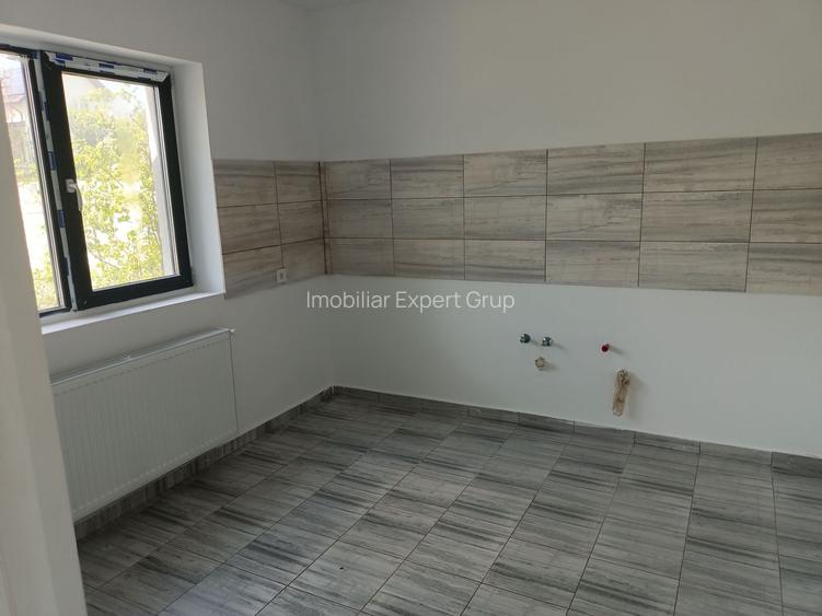 Vila in Varteju cu patru camere,curte mare - 4