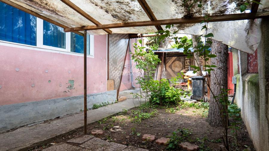 Casă individuală de vanzare + teren intravilan 539 mp - Parc Bazilescu - 18