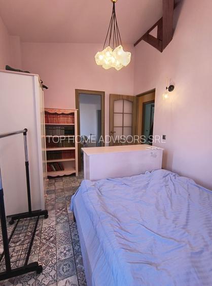 13 Septembrie- Tudor Vladimirescu -Piata Chirigiu - 19