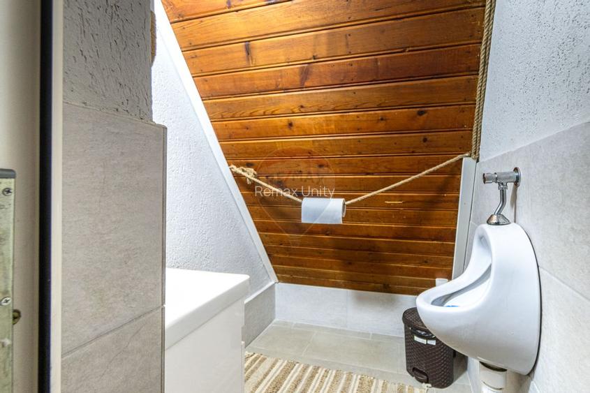 Casă / Vilă cu 20 camere de vânzare în Timisu de Jos, DN1, Brasov - 34