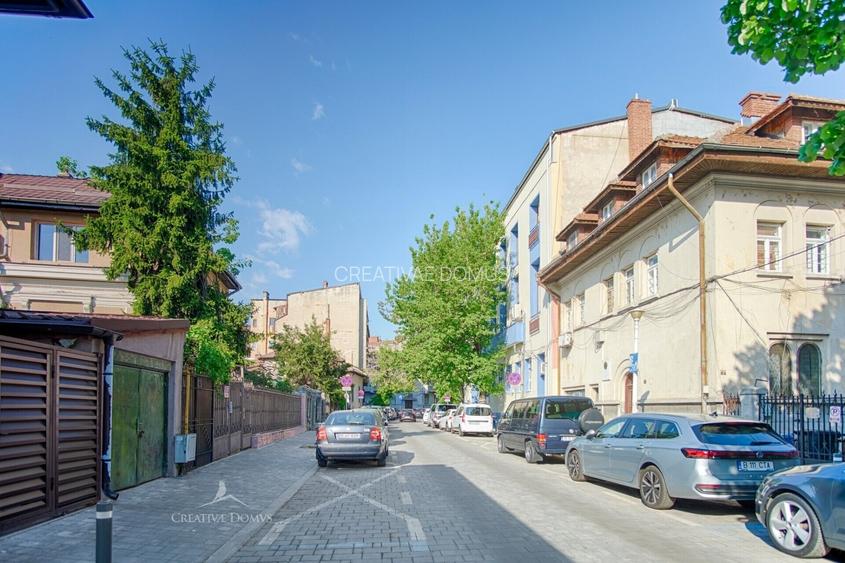 Piata Sf. Stefan - Calarasilor, Spatiu de birouri, 4 camere - 13