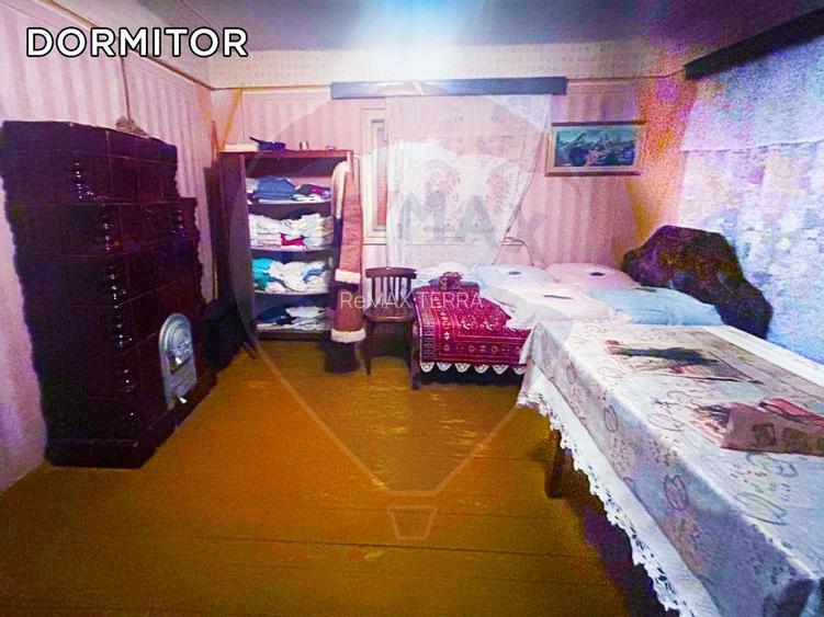 Casă din caramida cu 4 camere de vânzare in Bucumi MM langa DN - 13