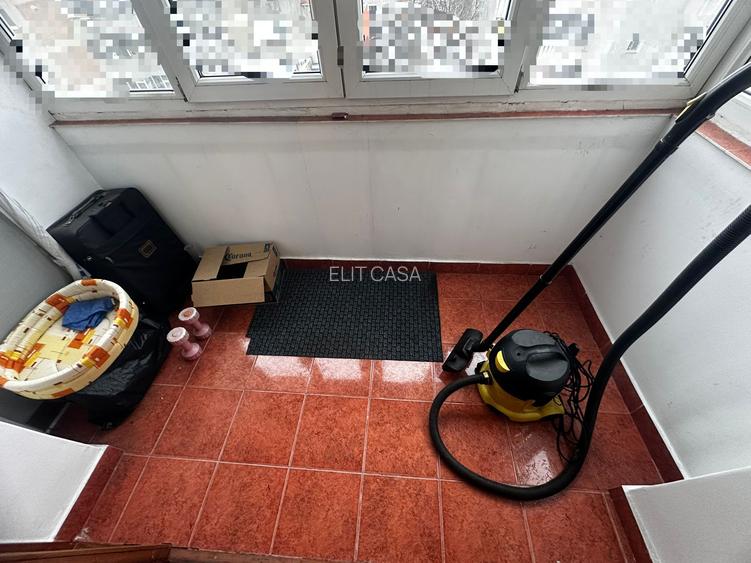 Apartament cu 2 camere, decomandat,  zona Galata - 9