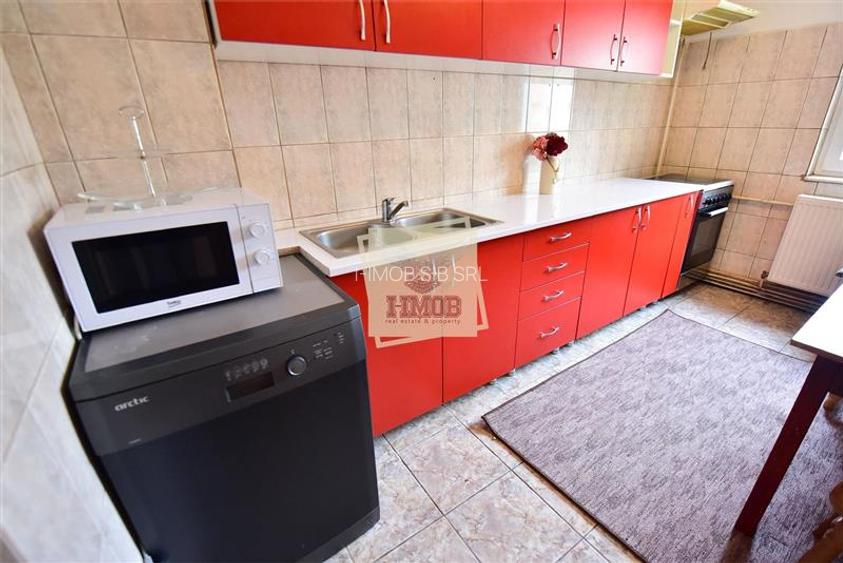 Apartament 3 camere 70 mp  Turnisor et 3  cu balcon 7 mp si pivnita de 16 mp - 7