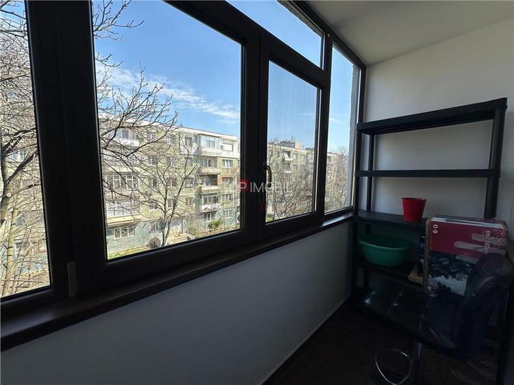 Inchiriere Apartament 3 camere semidecomandat Podu Ros - Palas - 10