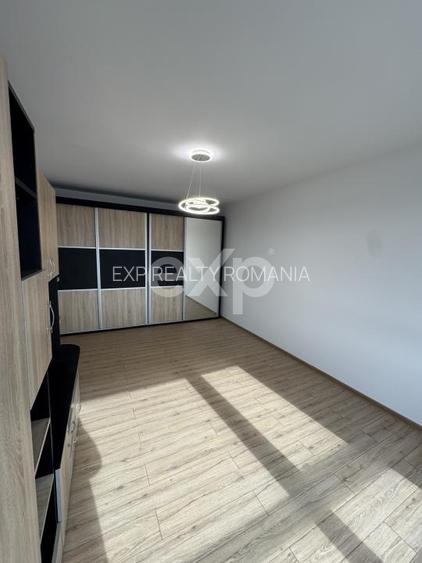 Apartament 3 camere Calea Grivitei | Metrou la scara | Etaj 11 | Renovat complet - 2