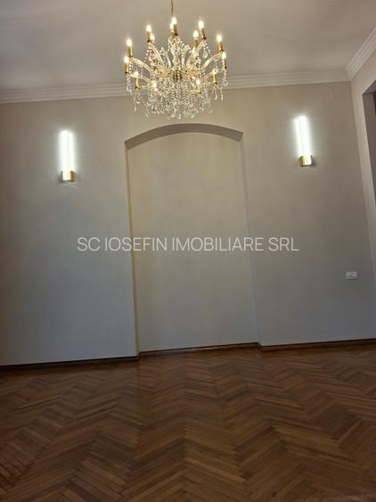 Piata  Libertăți,  pt birou sau locuit - 9