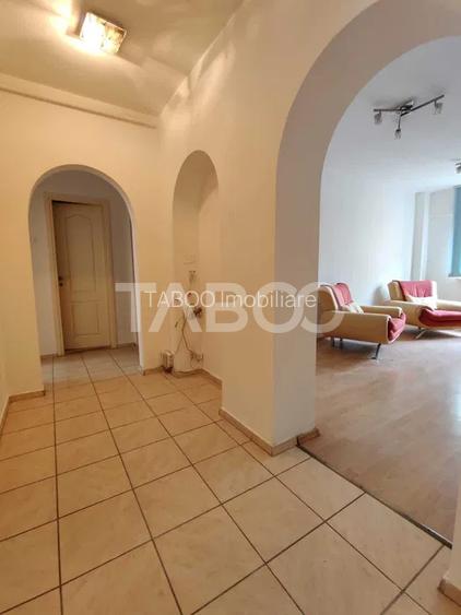 Apartament spatios cu 4 camere mobilat utilat 77mpu Milea Sibiu - 10