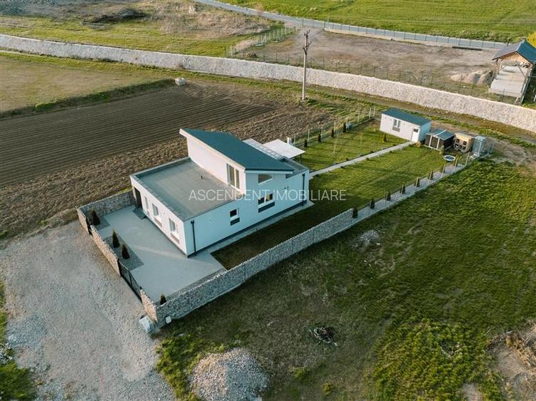 Resedinta rafinata&luminoasa, in cel mai nou cartier,aria Sepsi Arena: locul und - 21