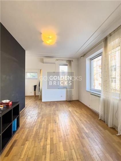 Piata Victoriei | Buzesti | 5 Camere | Curte | Vila Reprezentativa - 10