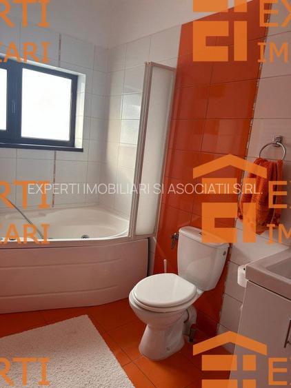 Vila de vanzare P+1+M situata in zona Stadion, Constanta - 14