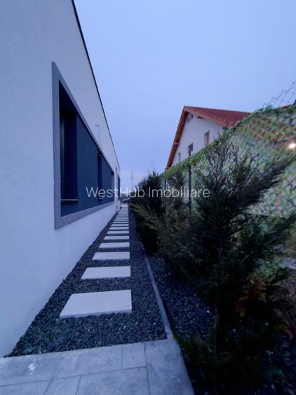 Duplex 4 camere, despartit prin dressing, 93mp, 360 teren in Urseni - 18