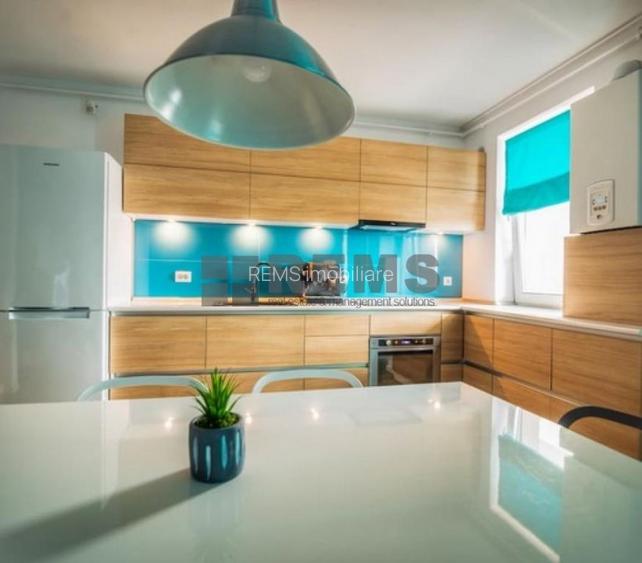 Apartament 3 camere, de lux, Central, locatie excelenta! - 2