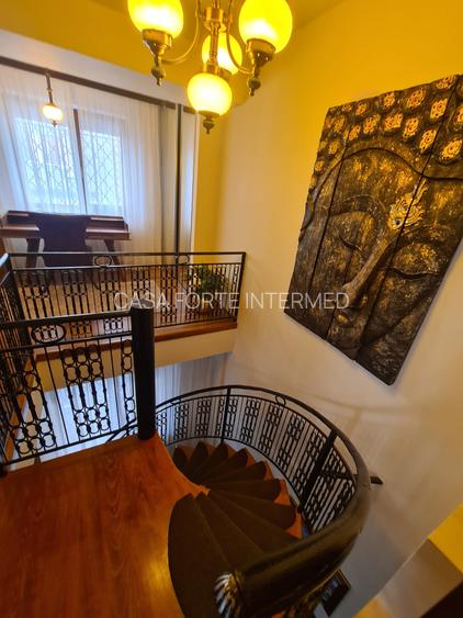 Duplex de lux în centrul stațiunii Mamaia – Eleganță la malul mării  270000 € - 14