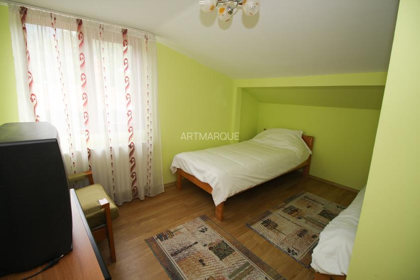 Vila Sinaia 8 camere | garaj | acces usor - 10