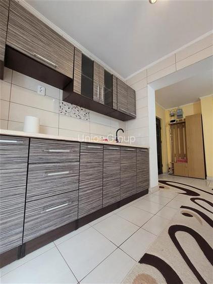 Apartament 2 Camere, Etaj 1, Zona Soveja Tomis 3 - 5