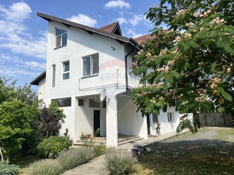 Casă spațioasă și versatilă în Păsărea (Brănești) - 42