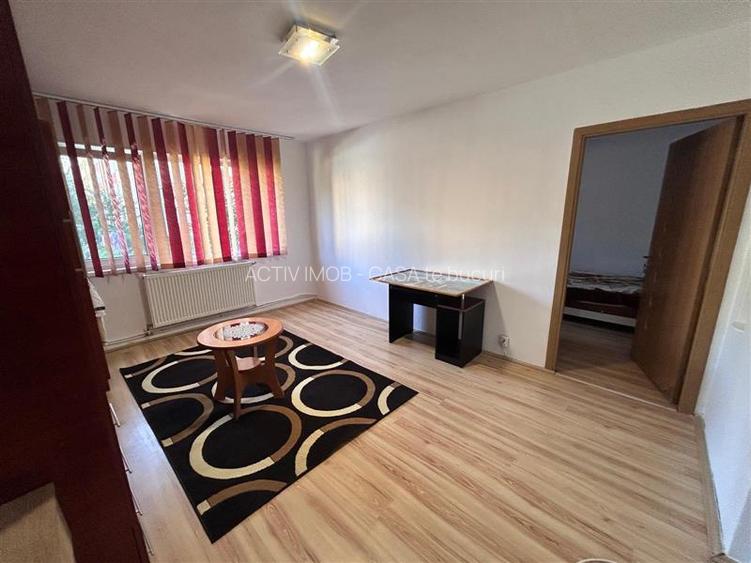 Resita, 3 Cam, Parter, Micro 3 - 21