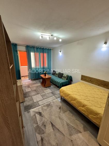 Garsoniera zona Abator - 2