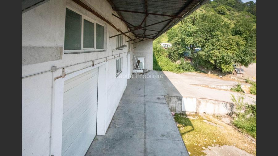 Spațiu industrial /hala /Spatiu administrativ in Resita,cartier Moniom - 7