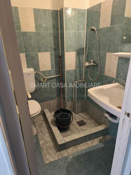 Garsoniera in bloc de apartamente Podu Ros - 3
