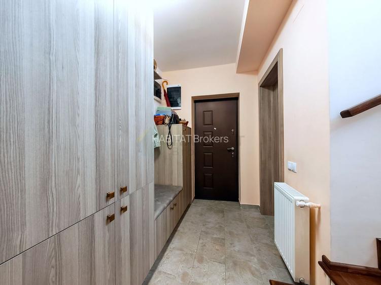 Prima inchiriere, vila cocheta, cu accente exotice - 10