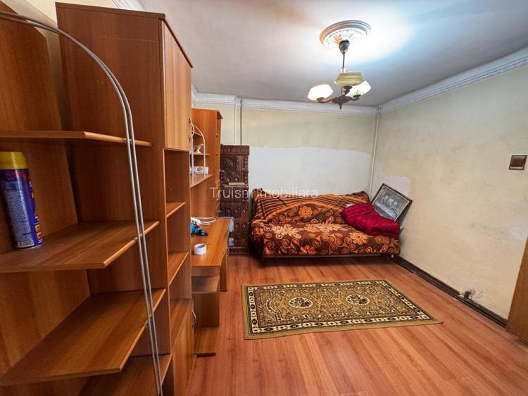 Casa 3 cam Rudului  - 17