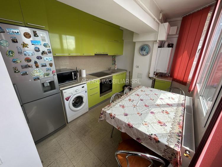 Apartament 3 camere zona Tomis II - 4