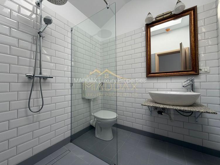 Spatiu Birouri //​ ​1027.80 mp // Zona Obor - 10