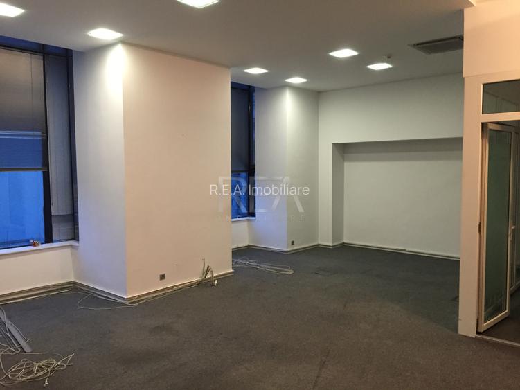 Premium Office Building Asset | 2.041 mp Su Totala | Ultracentral București - 12