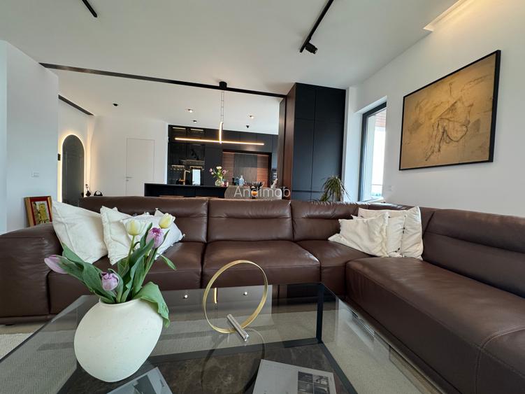 Vanzare apartament 3 camere  tip penthouse- Lux - Nusco - 7