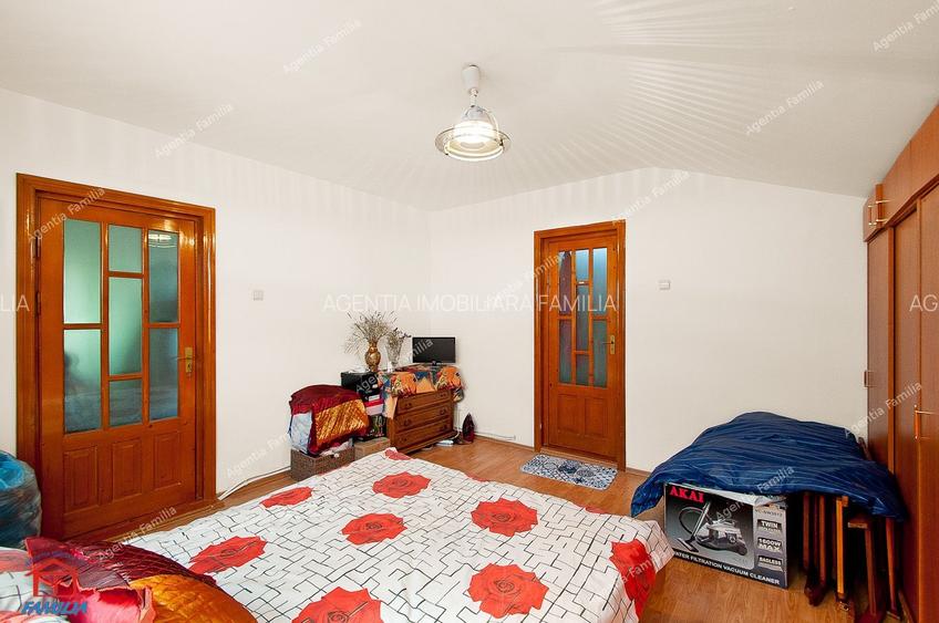 Vila cocheta, situata in centrul istoric al orasului - 14