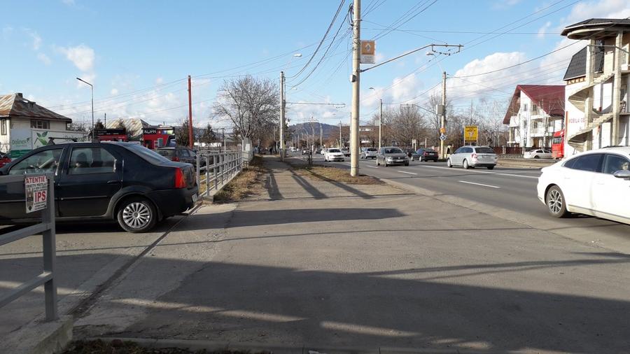 Spatiu comercial in suprafata de 1400 mp si teren 5000 mp.