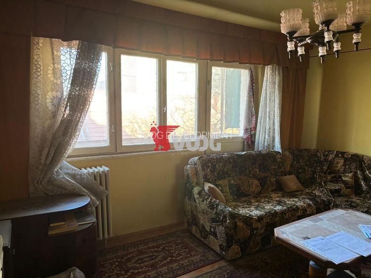 Apartament 3 camere -Complexul Studentesc -etaj 2 - 2