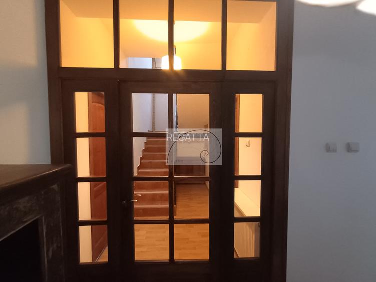 Duplex in villa - etaj plus mansarda - Foisorul de foc - 16