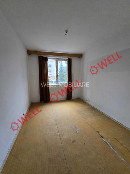 De vânzare apartament cu 2 camere în centrul orașului Covasna, pe strada Unirii! - 8