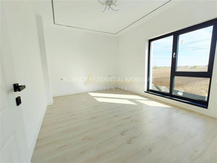 Vila Individuala / 4 Camere / 3 Bai / Teren 364 mp - 12