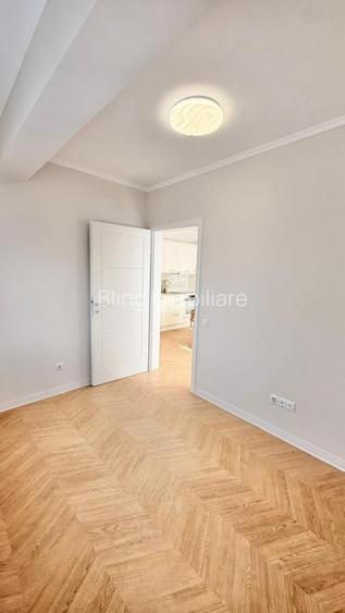 Apartament la cheie , 3 camere, etaj intermediar  , zona Terra - 16