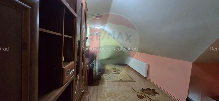 Casă cu etaj deosebită în Chișineu-Criș – un cămin creat cu suflet - 35